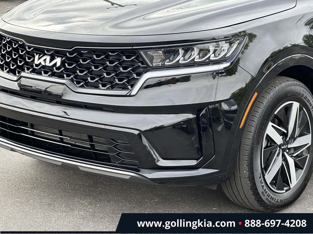 Certified 2023 Kia Sorento S w/ Panoramic Sunroof Package FWD image 6