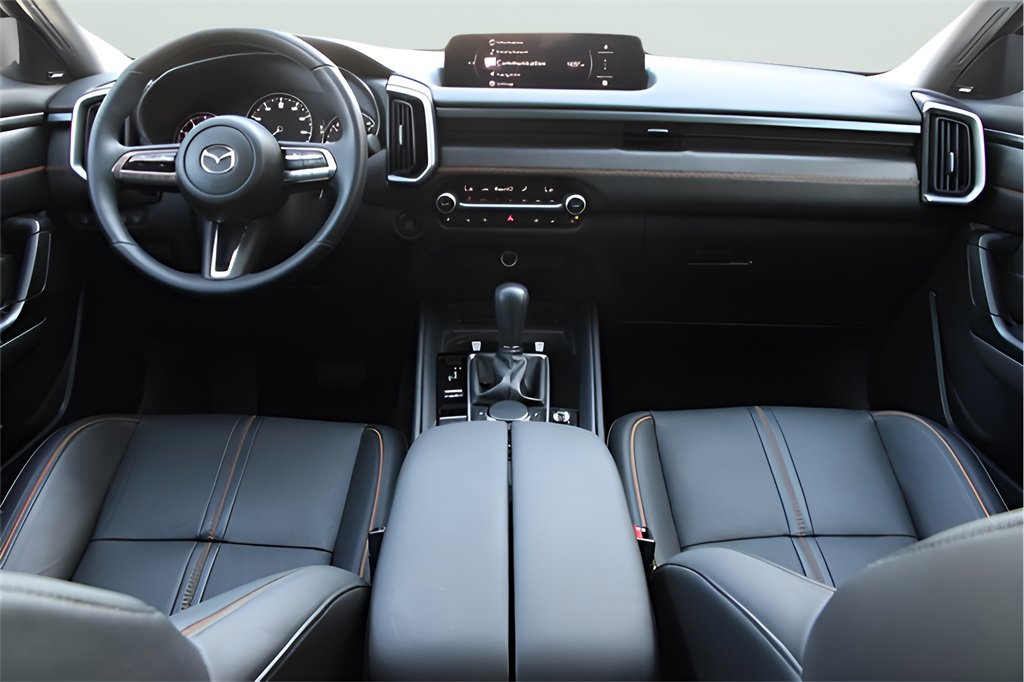 Used 2025 MAZDA CX-50 AWD 2.5 Turbo w/ Premium Pkg image 12