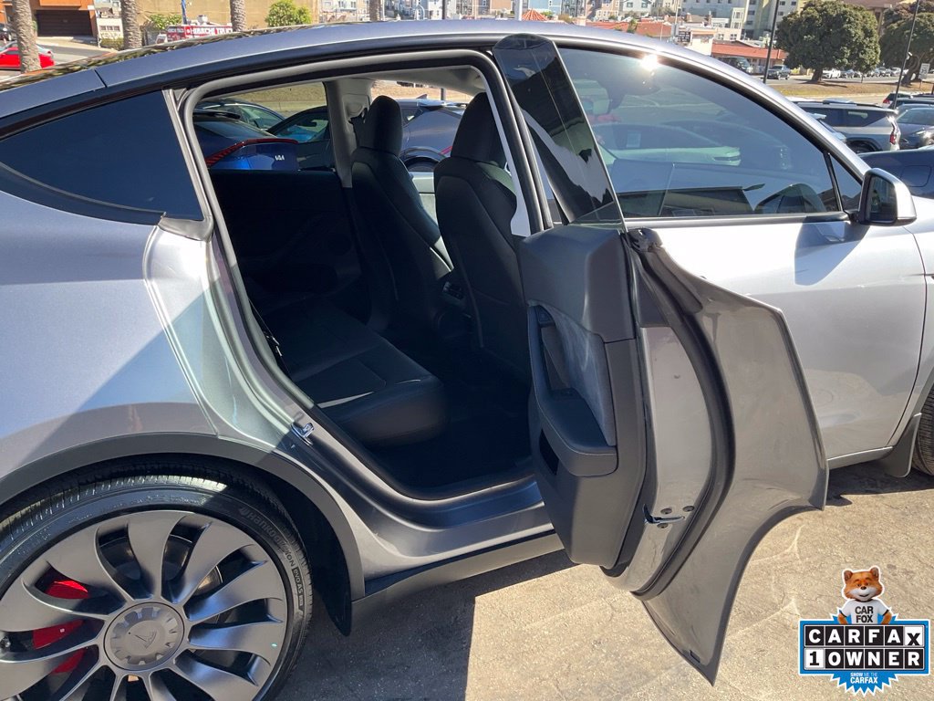 Used 2025 Tesla Model Y Performance AWD/4WD image 48