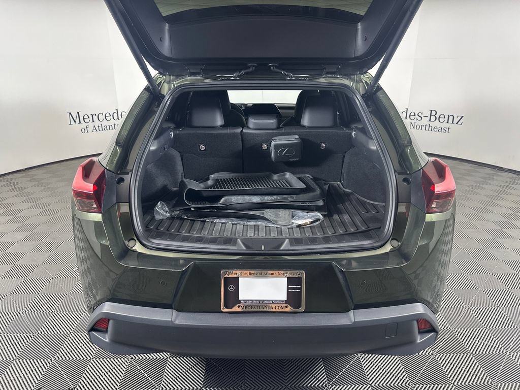 Used 2024 Lexus UX 250h AWD w/ Premium Package image 18