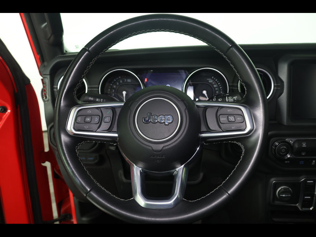 Used 2022 Jeep Wrangler Unlimited Sahara AWD/4WD image 22