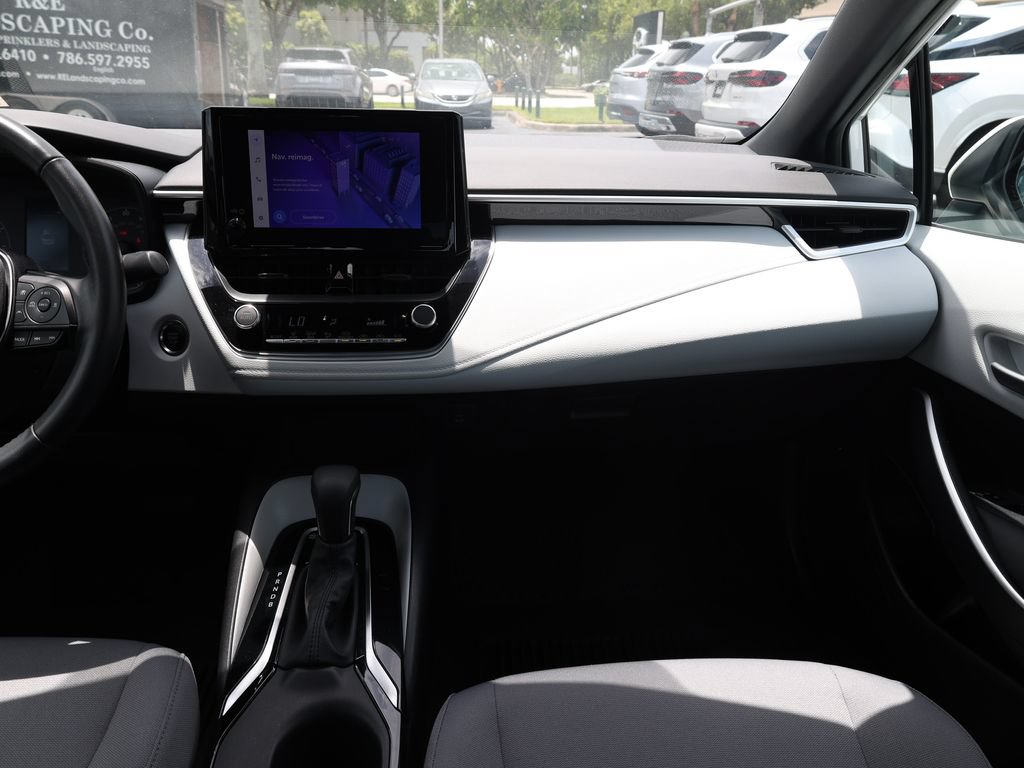 Used 2024 Toyota Corolla SE FWD image 19