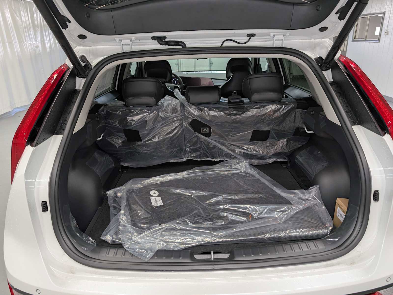 New 2025 Kia Niro Wind image 7