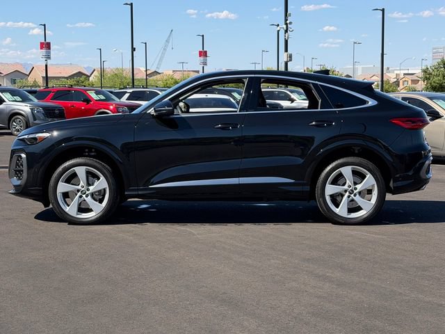 Used 2025 Audi Q5 Premium Plus AWD/4WD image 2