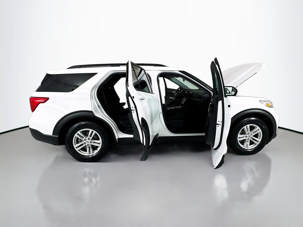 Used 2021 Ford Explorer XLT RWD image 24