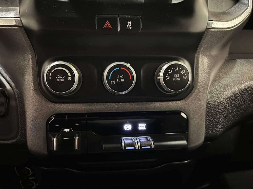 Used 2021 RAM 2500 Big Horn AWD/4WD image 34