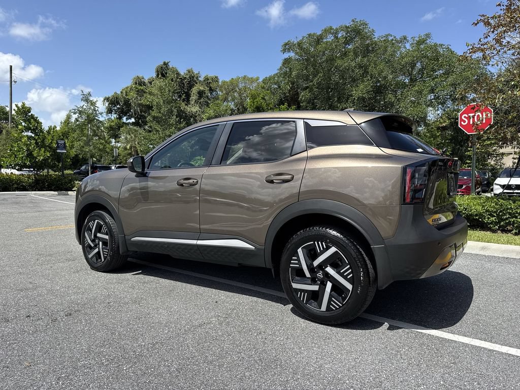 Used 2025 Nissan Kicks SV FWD image 26