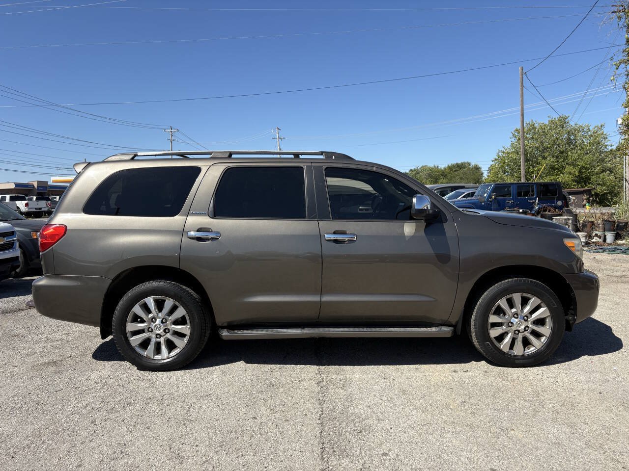 Used 2008 Toyota Sequoia Limited AWD/4WD image 6