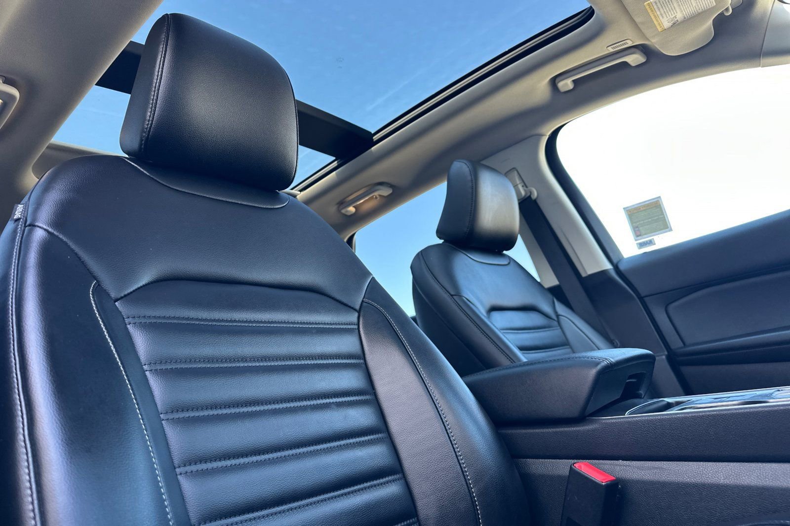 Certified 2023 Ford Edge SEL w/ Convenience Package AWD/4WD image 16