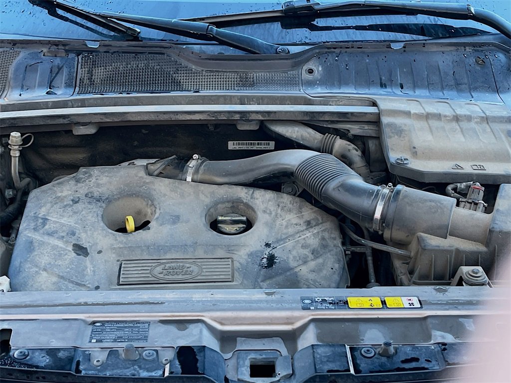 Used 2016 Land Rover Range Rover Evoque SE image 31