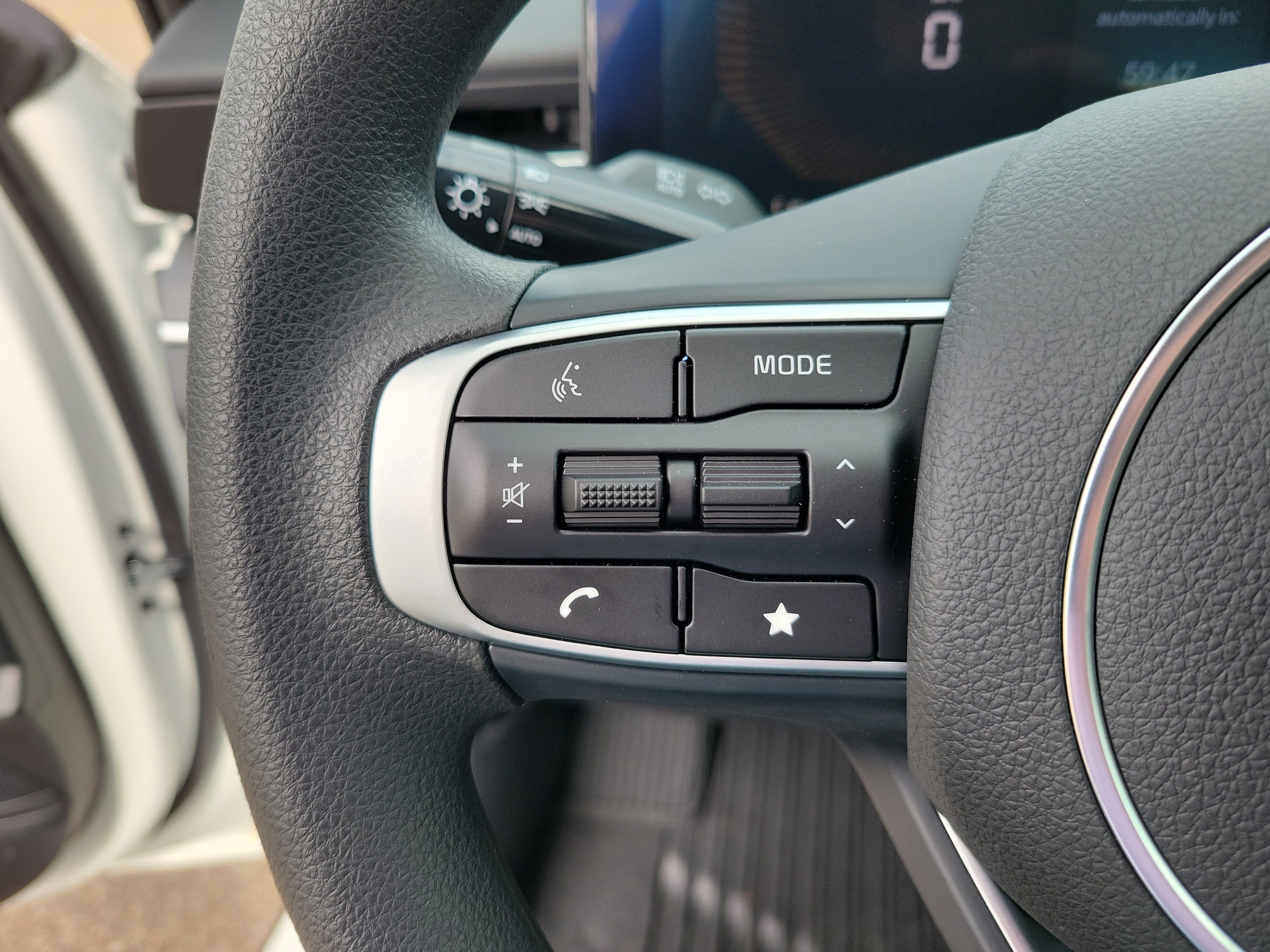 New 2026 Kia K5 LXS FWD image 14