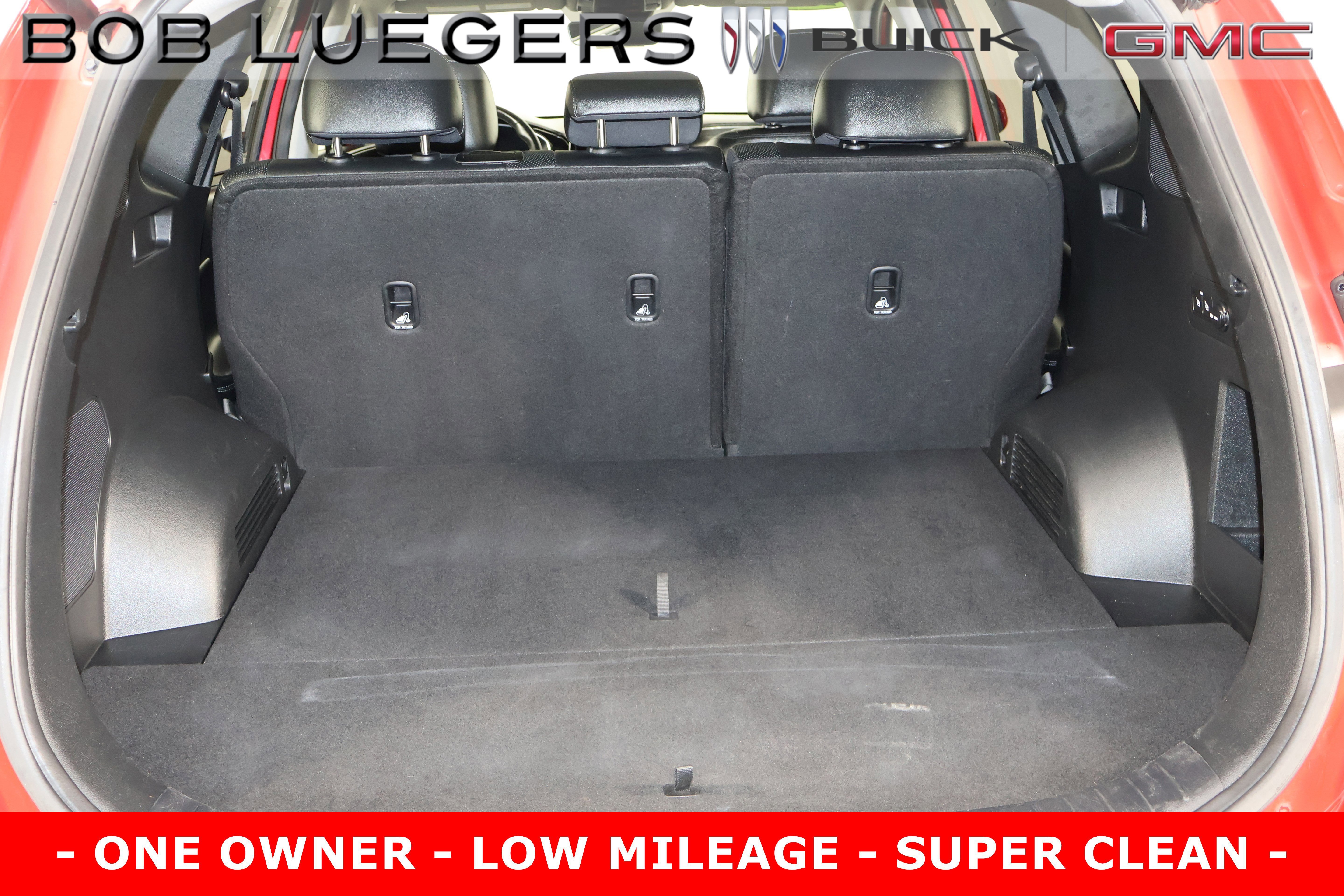 Used 2023 Hyundai Santa Fe Limited image 22