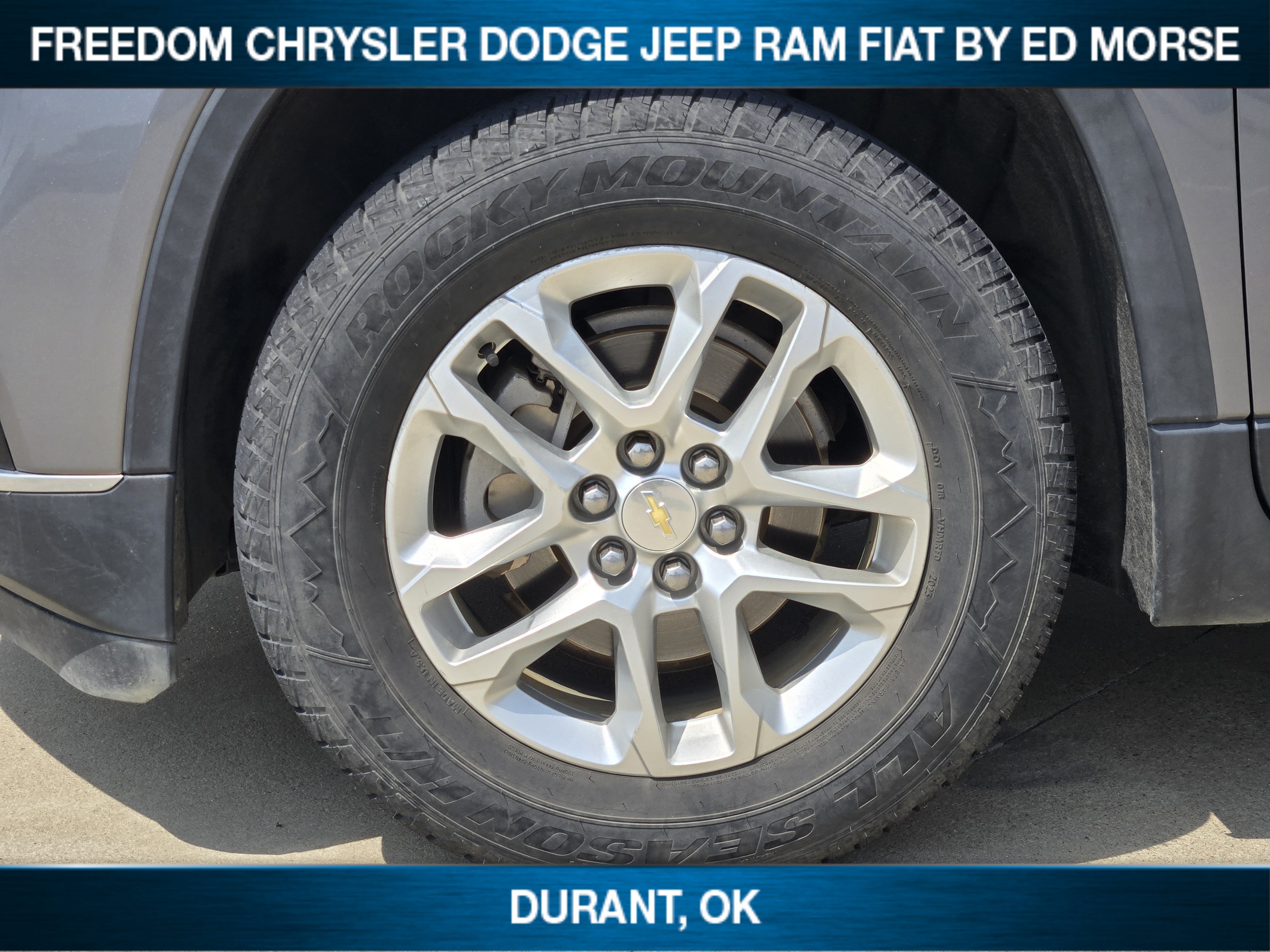 Used 2019 Chevrolet Traverse LT w/ LPO, Floor Liner Package FWD image 7