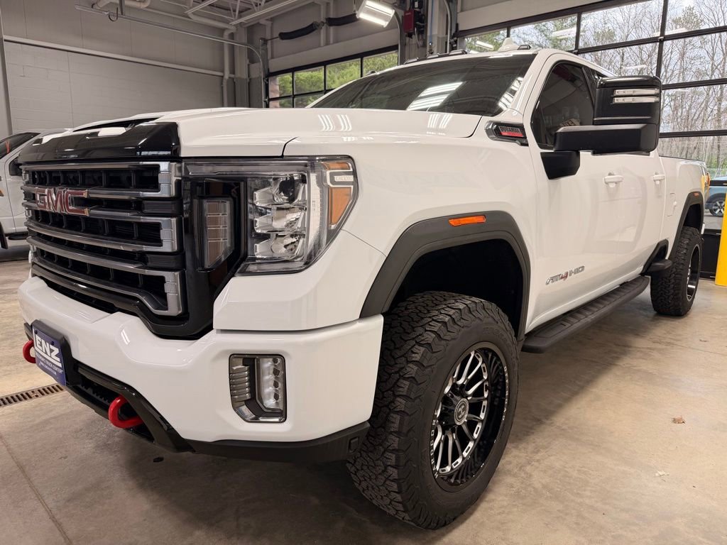 Used 2023 GMC Sierra 2500 AT4 w/ AT4 Premium Plus Package AWD/4WD image 5