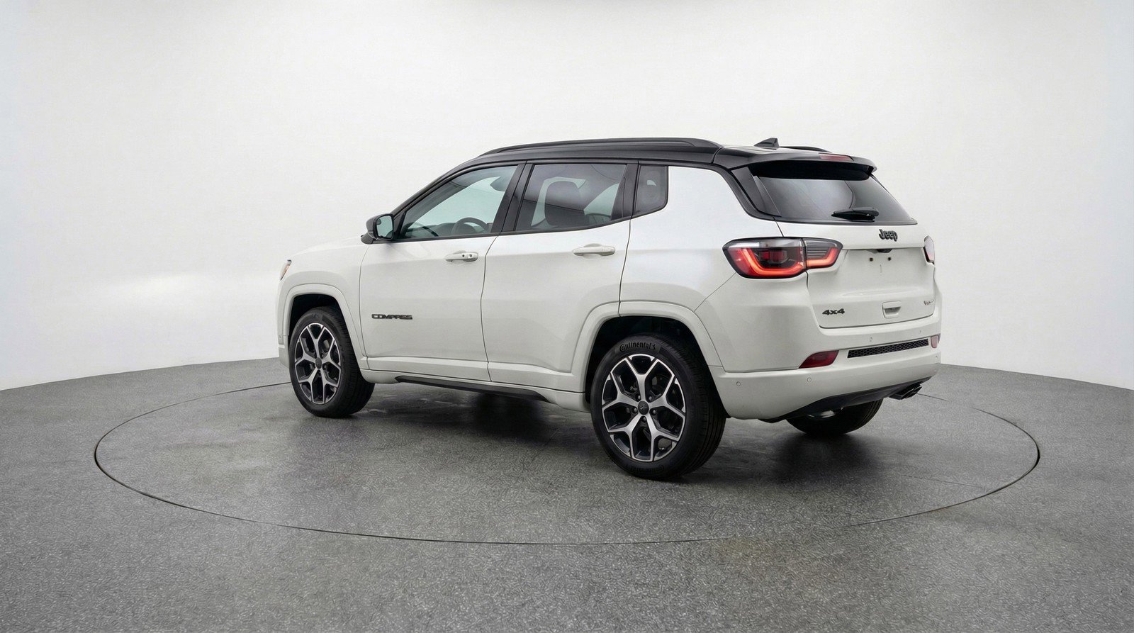 Used 2025 Jeep Compass Limited image 6