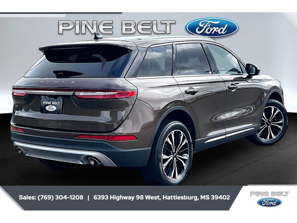 Used 2022 Lincoln Corsair FWD image 12