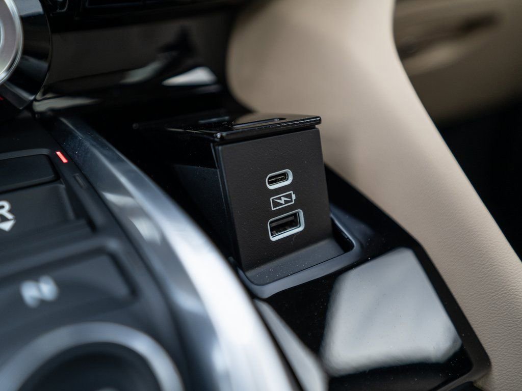 Certified 2023 Acura MDX SH-AWD w/ Technology Package image 35