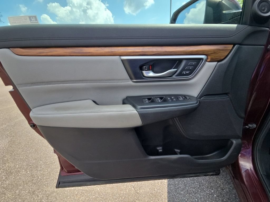 Used 2018 Honda CR-V Touring image 20
