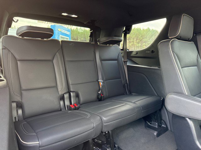 Used 2025 Chevrolet Tahoe Premier image 16