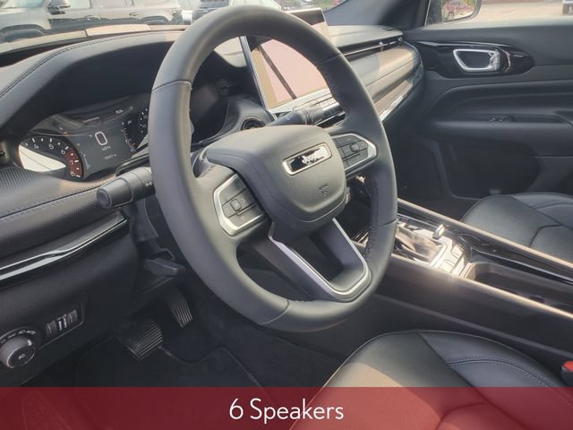 Used 2025 Jeep Compass Limited w/ Sun & Sound Group AWD/4WD image 11