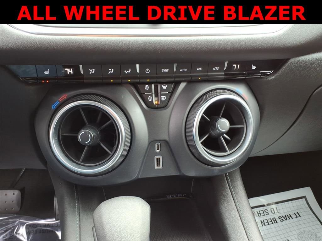 Used 2022 Chevrolet Blazer LT image 20