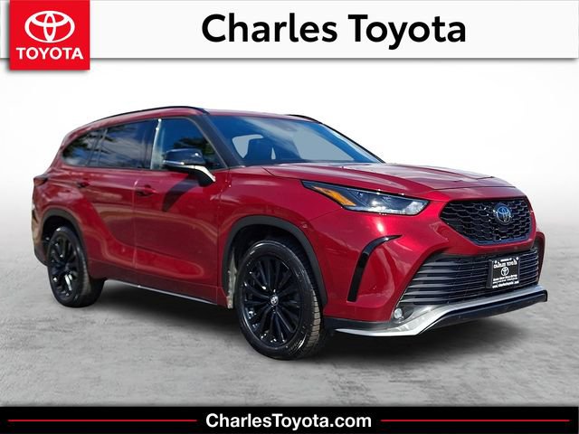 Used 2023 Toyota Highlander XSE image 1