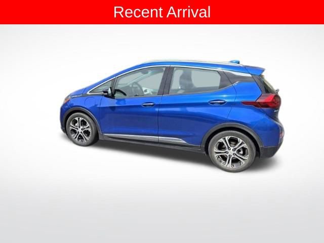 Used 2020 Chevrolet Bolt Premier w/ Infotainment Package FWD image 5