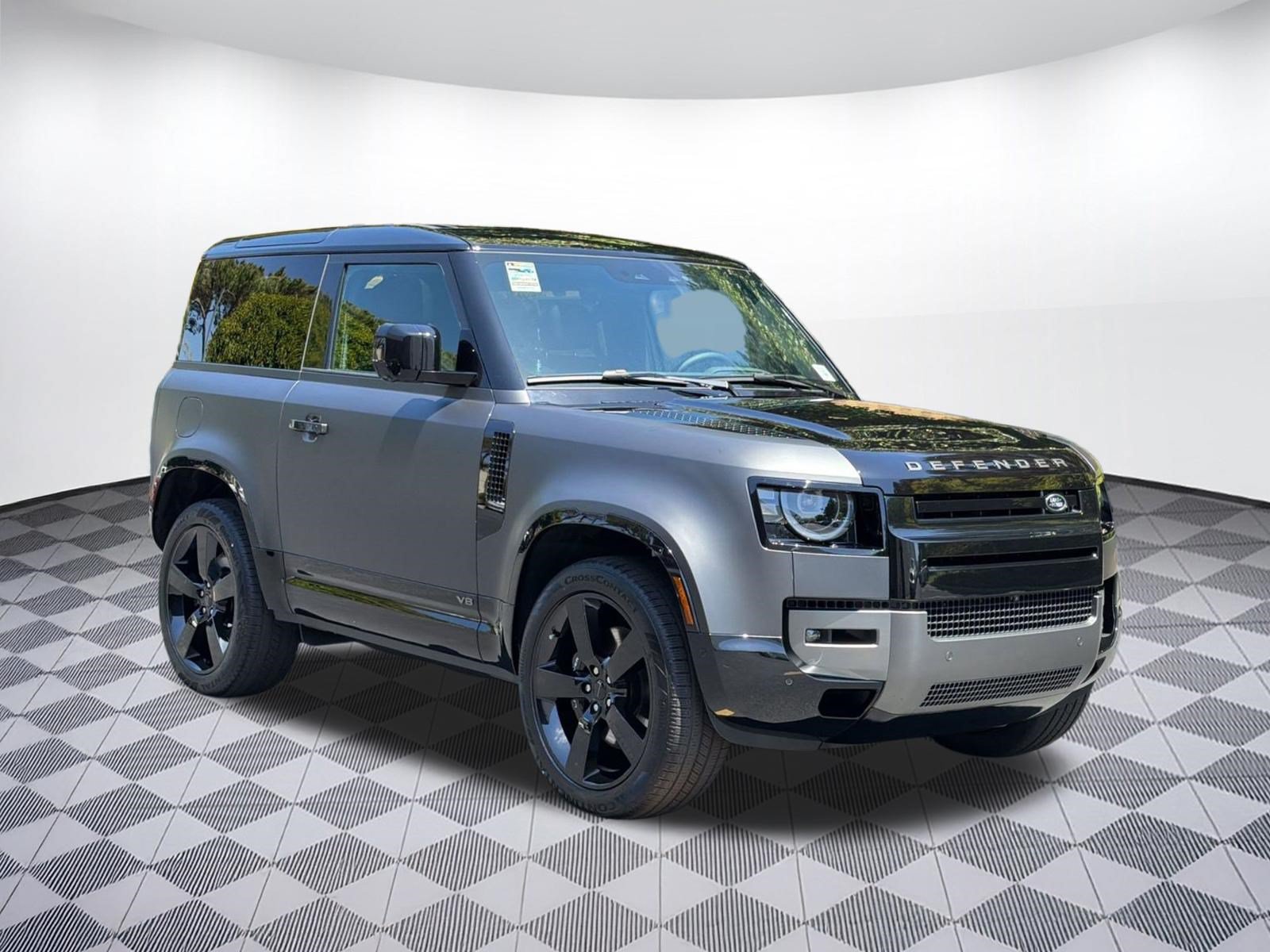 New 2026 Land Rover Defender 90 V8 AWD/4WD image 7