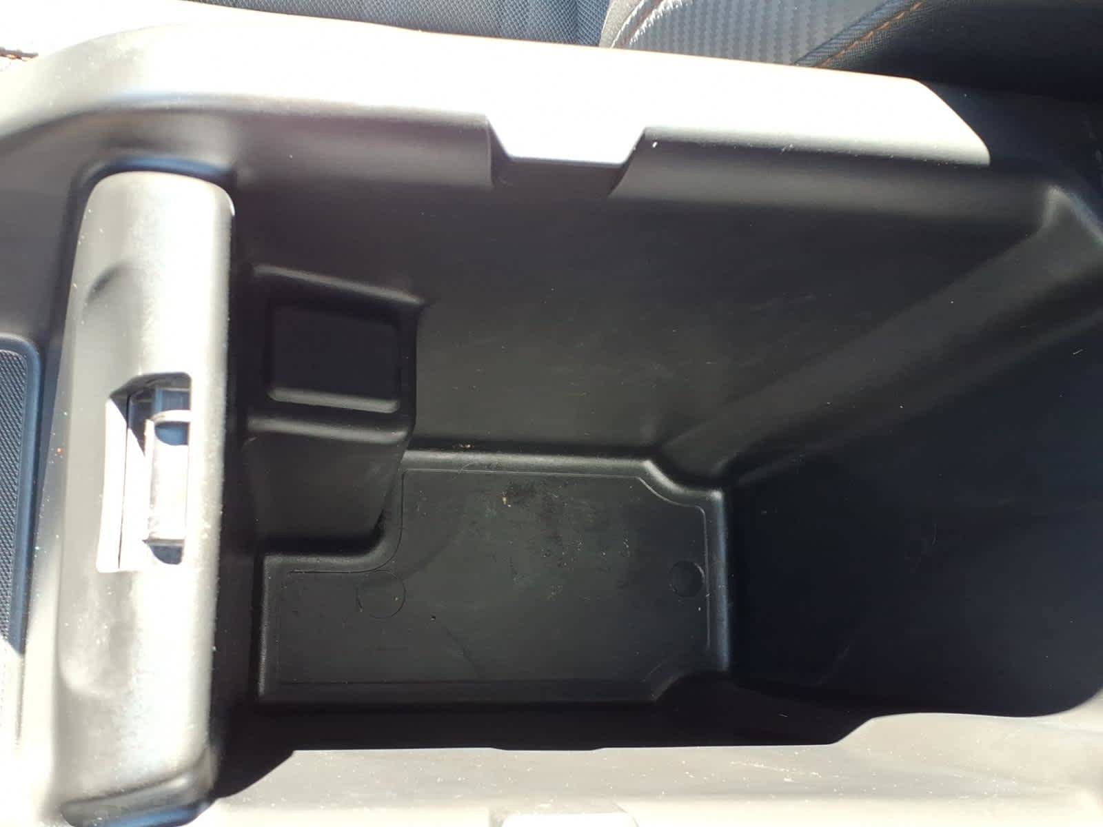 Used 2022 GMC Canyon AT4 w/ Trailering Package image 26
