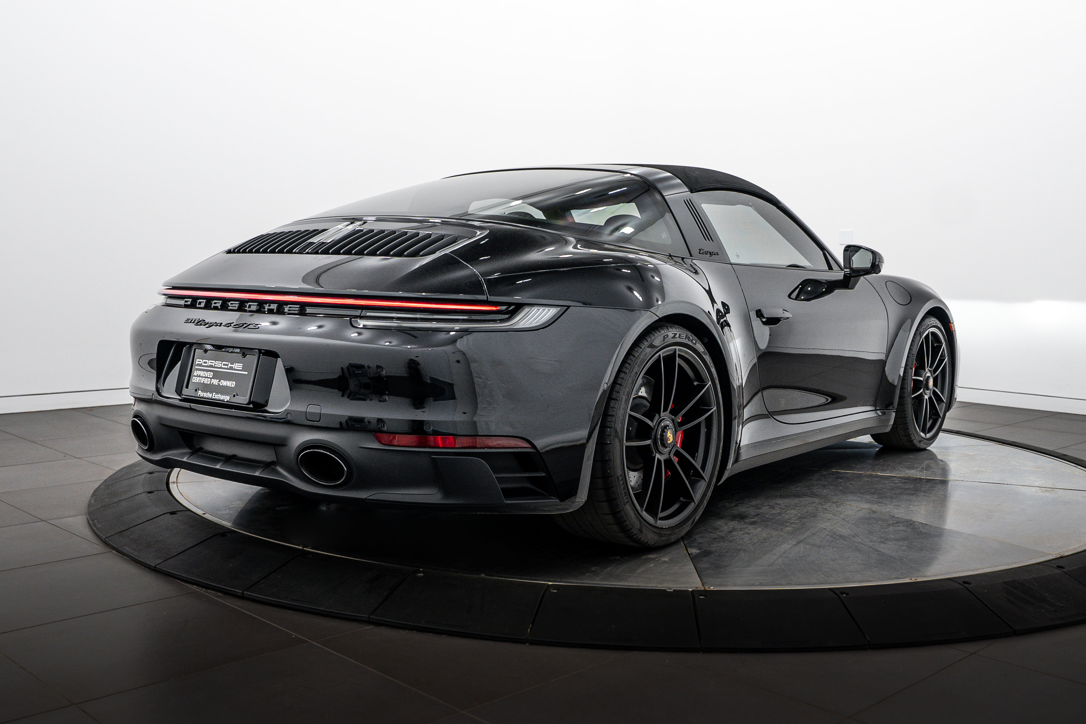 Certified 2022 Porsche 911 Targa 4 GTS AWD/4WD image 25