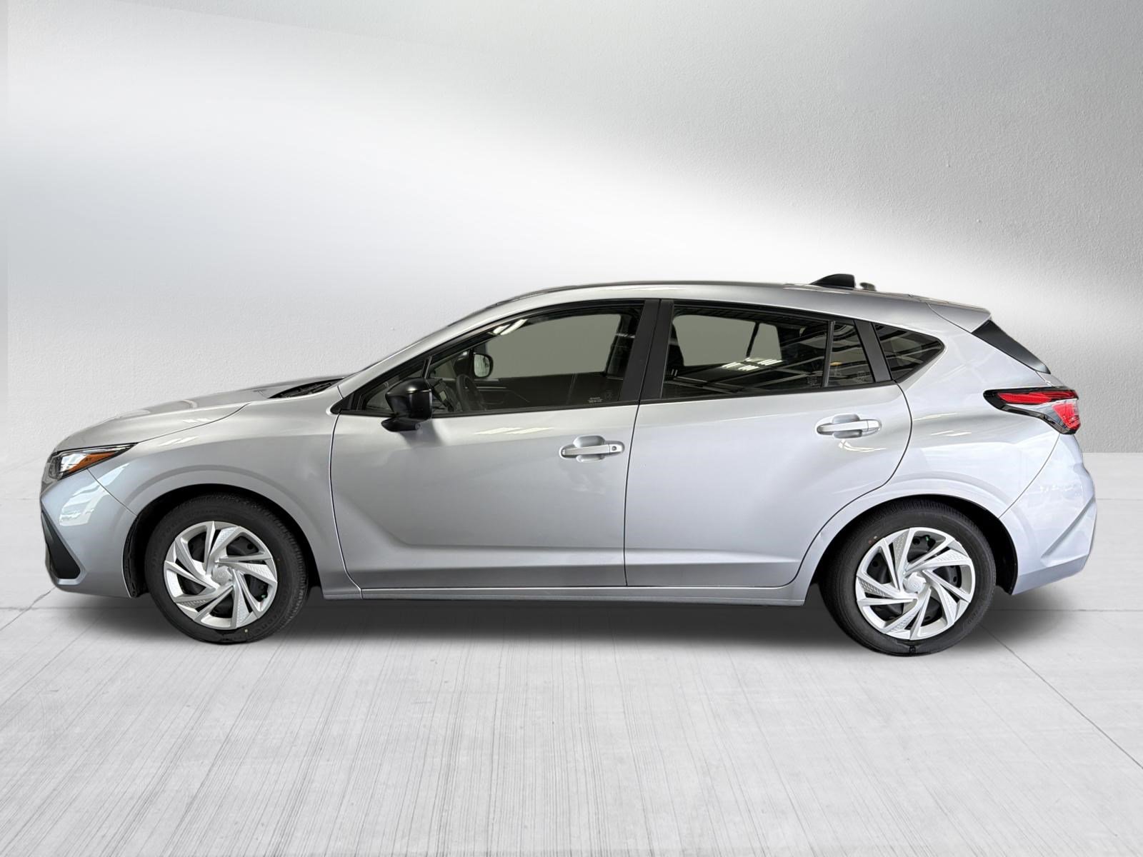 Certified 2024 Subaru Impreza 2.0i AWD/4WD image 4