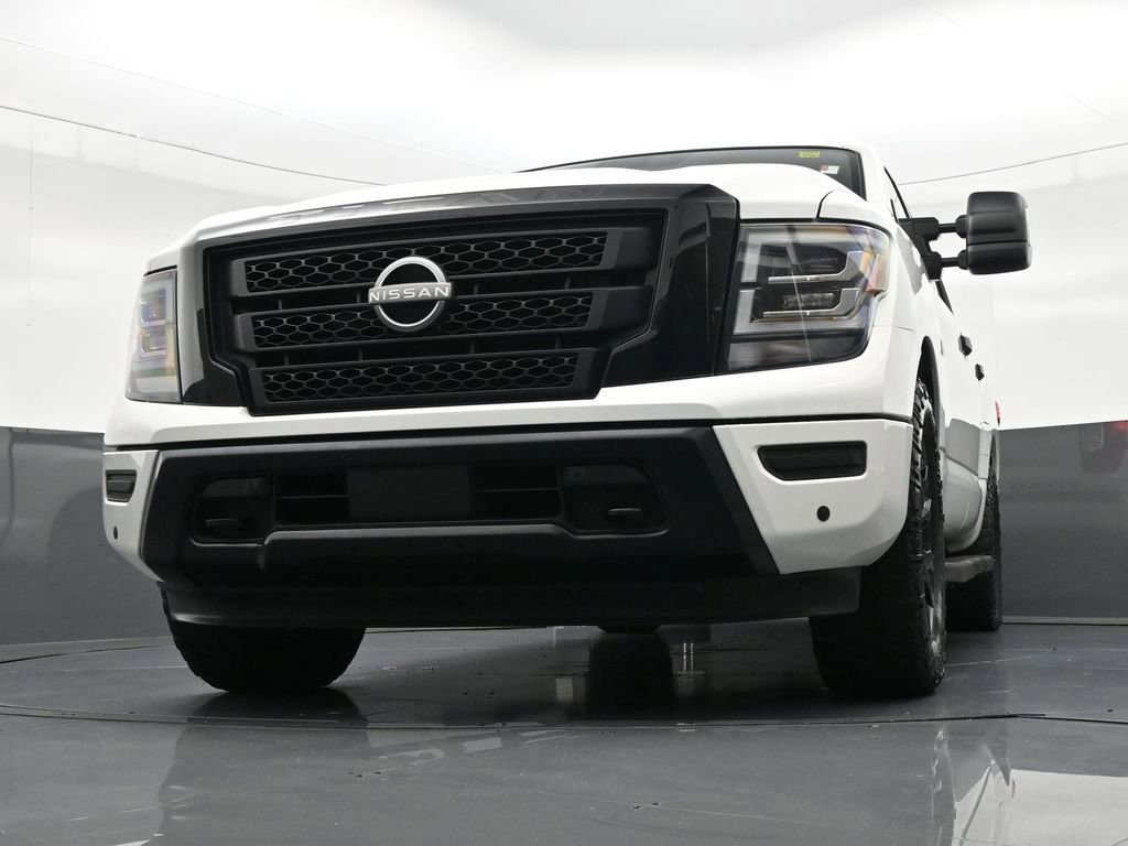 Used 2023 Nissan Titan SV w/ SV Convenience Package image 31