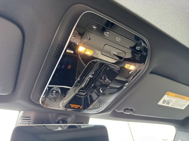 New 2025 Mercedes-Benz GLC 300 4MATIC image 30