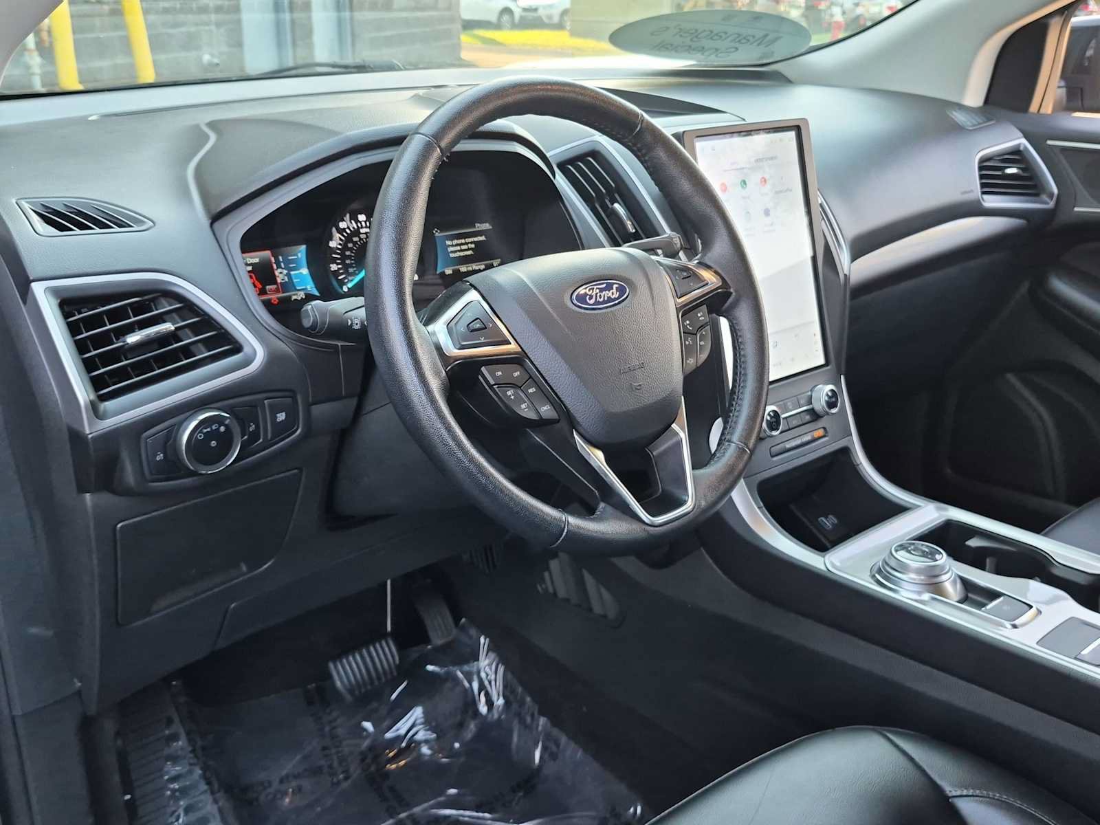 Used 2024 Ford Edge SEL AWD/4WD image 10