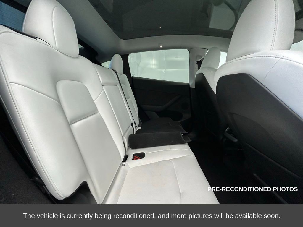 Used 2024 Tesla Model Y Performance image 13
