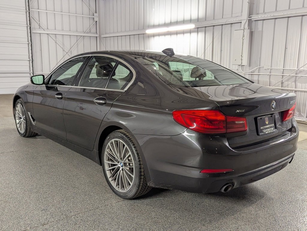 Used 2018 BMW 530i xDrive image 12
