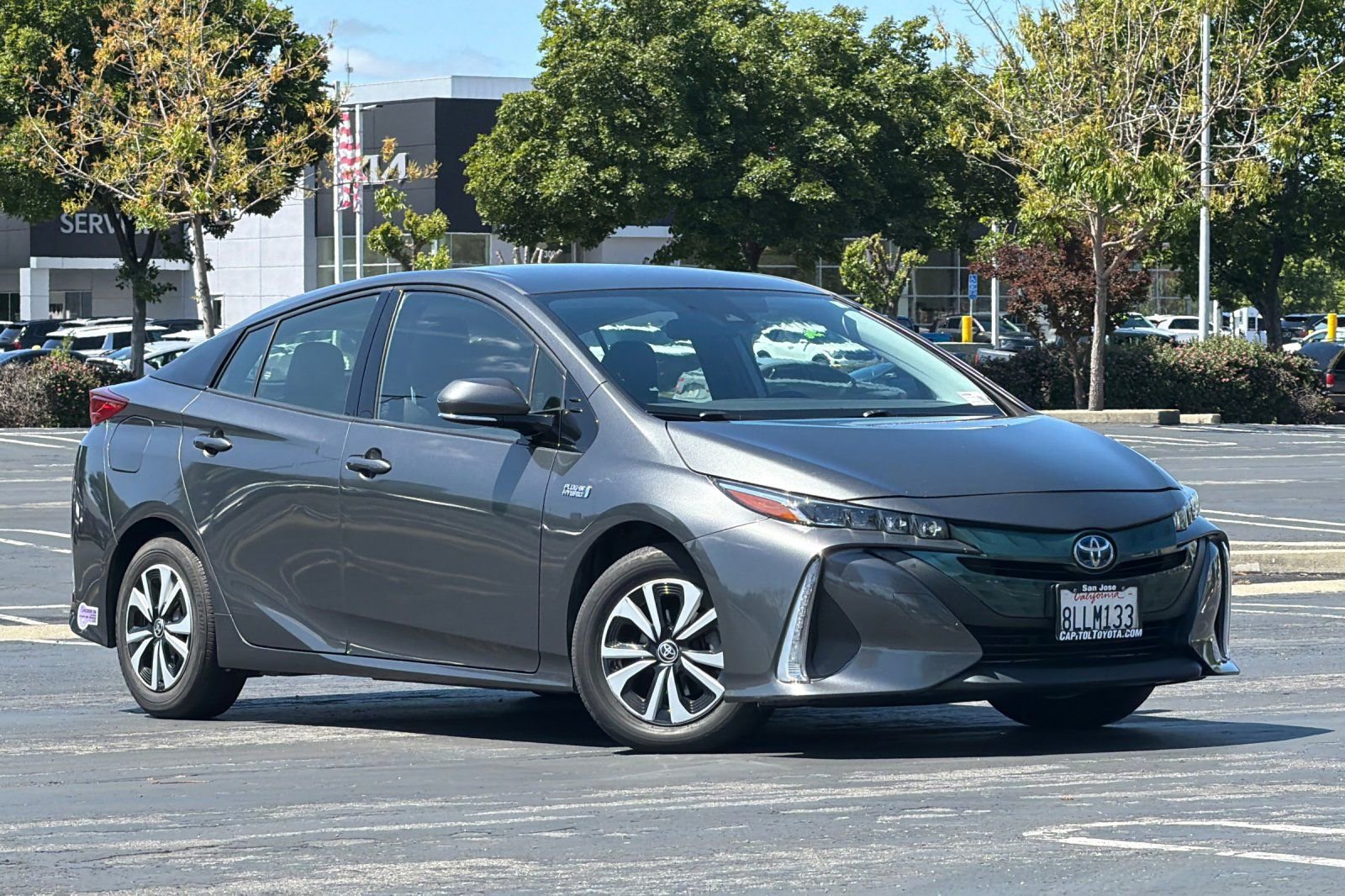 Used 2019 Toyota Prius Prime Premium FWD image 2