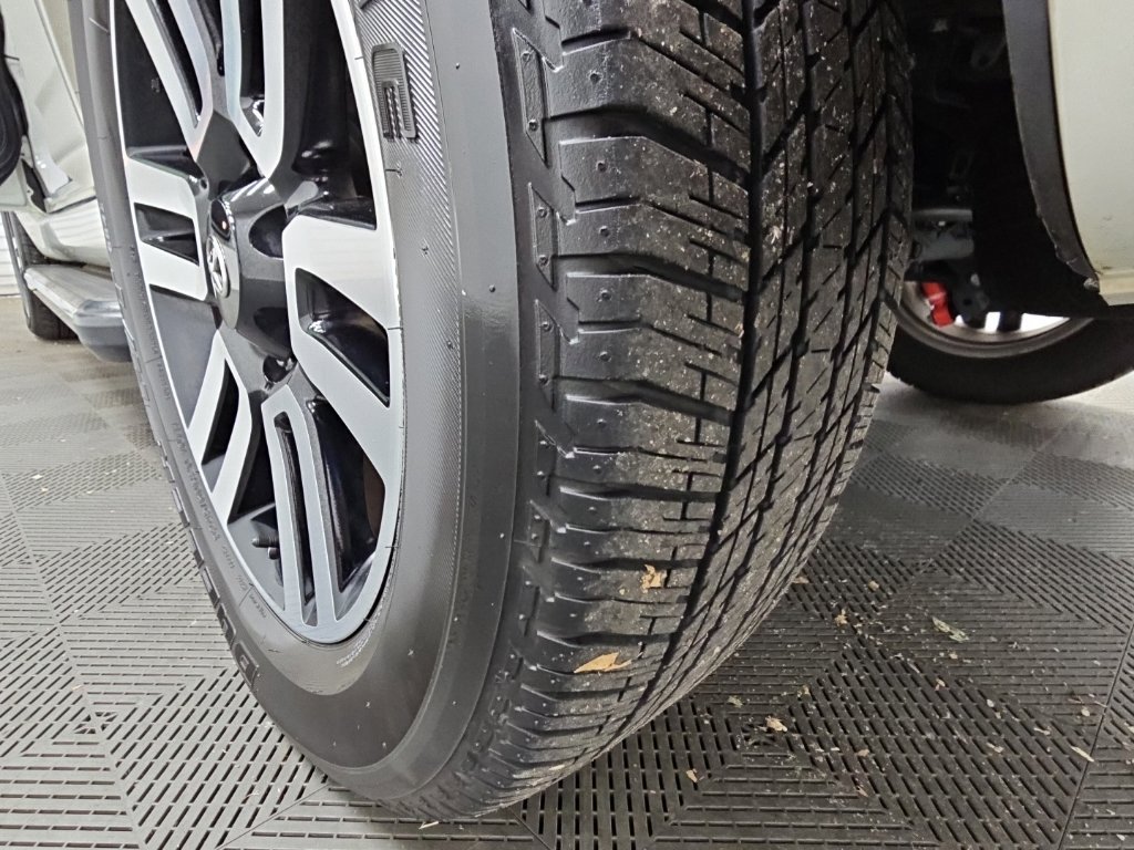 Used 2023 Toyota 4Runner Limited RWD image 42