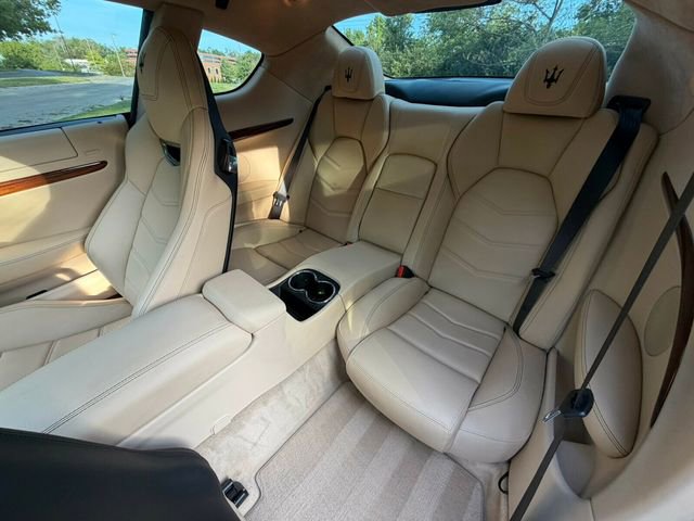 Used 2013 Maserati GranTurismo Coupe RWD image 33