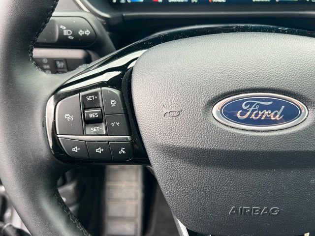 Used 2024 Ford Escape Platinum image 23
