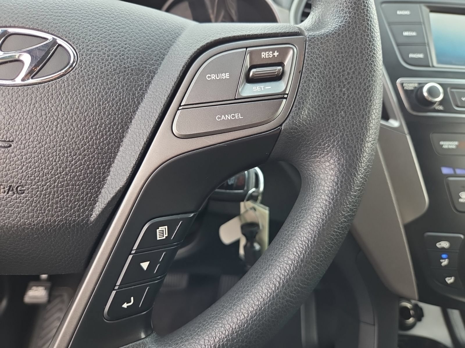 Used 2018 Hyundai Santa Fe Sport FWD image 21