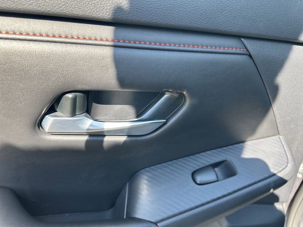 Used 2025 Nissan Sentra SR image 23