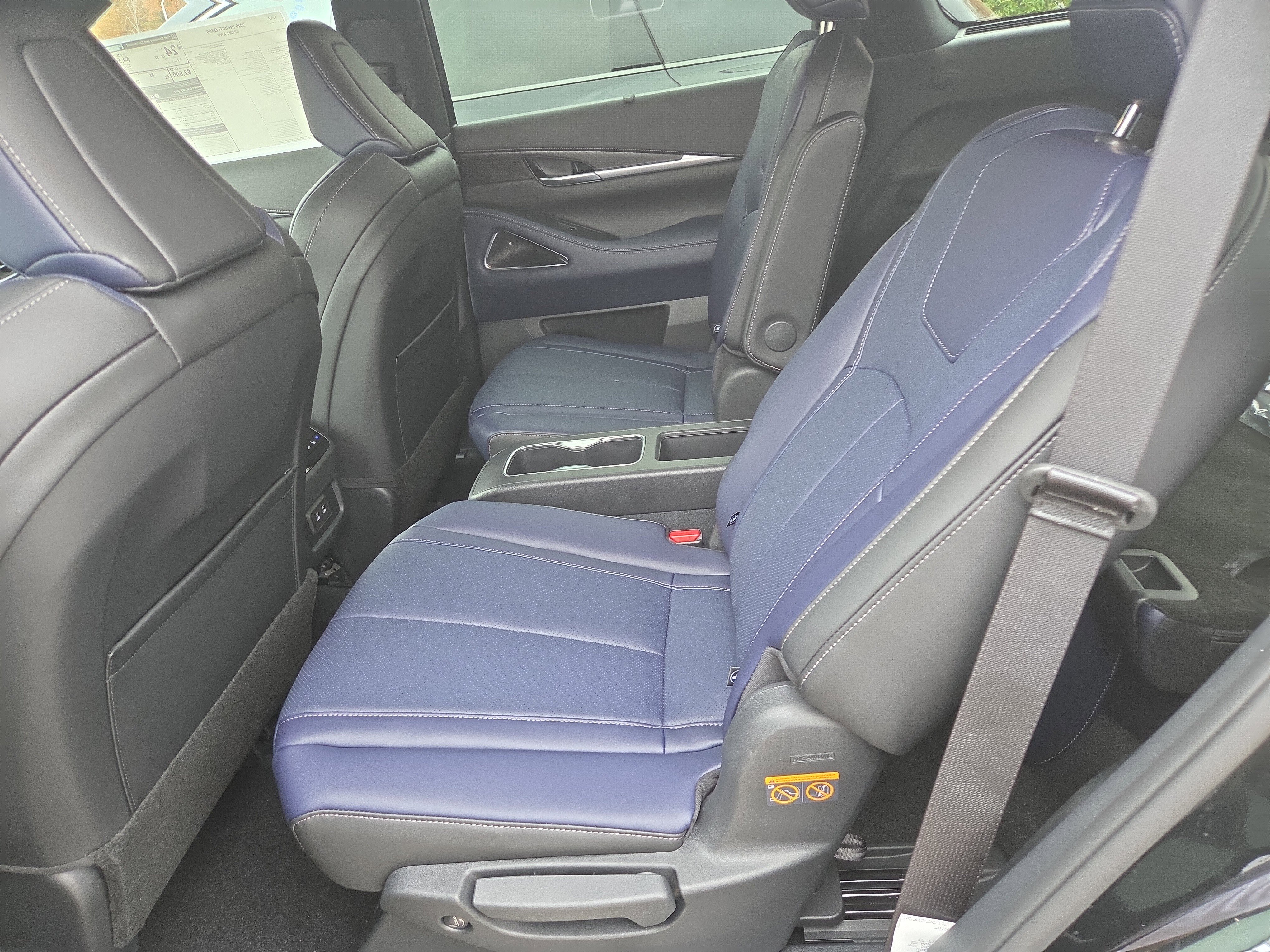 New 2026 INFINITI QX60 Sport image 6