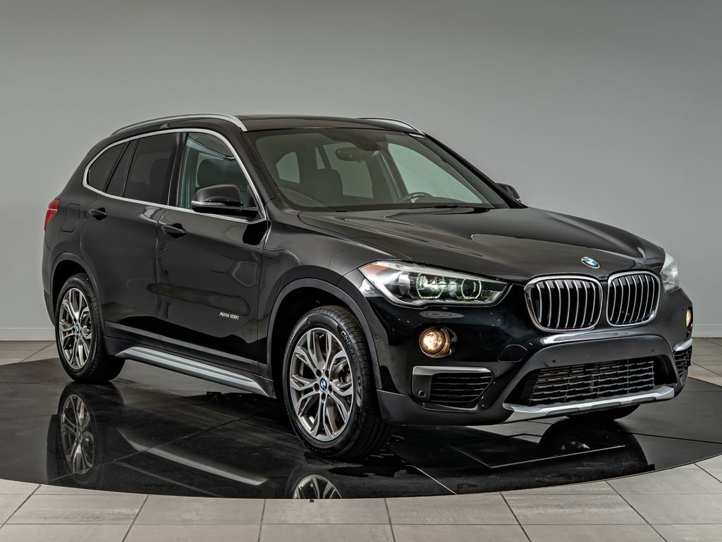 Used 2017 BMW X1 xDrive28i AWD/4WD image 3