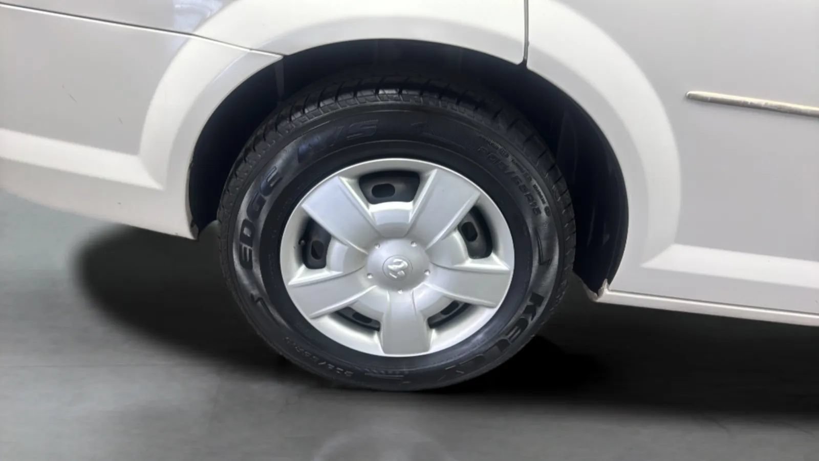 Used 2006 Dodge Stratus SXT FWD image 30