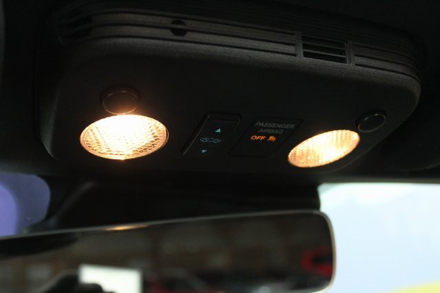 Used 2021 Ford Mustang Convertible image 20