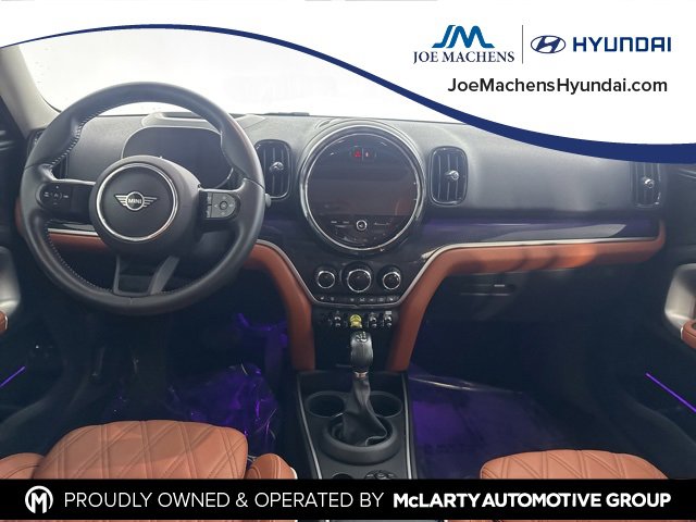 Used 2023 MINI Cooper Countryman SE w/ Storage Package image 24