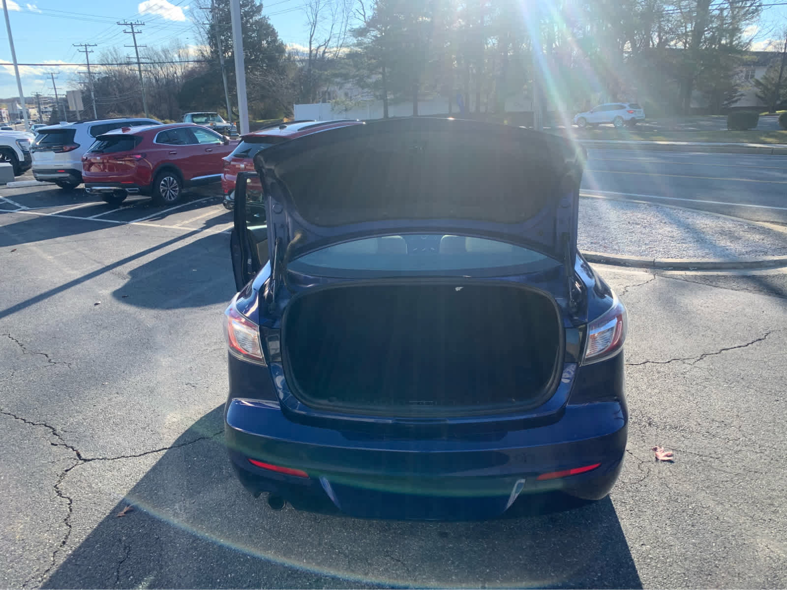 Used 2012 MAZDA MAZDA3 i Touring image 5