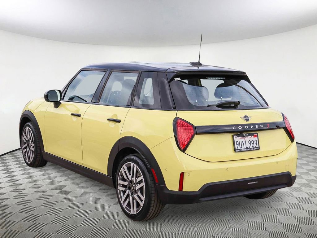 Used 2025 MINI Cooper S FWD image 8