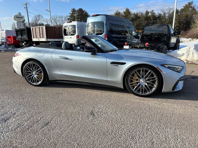 Used 2022 Mercedes-Benz SL 55 AMG 4MATIC w/ Driver Assistance Package image 2